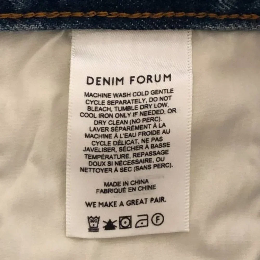 NWT Aritzia Denim Forum The '90s Halle Denim Skirt - Picture 11 of 12
